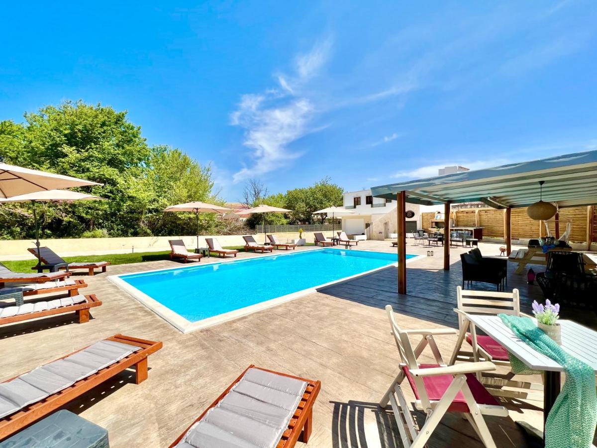 Beach Villa Verano With Private Pool By Dadovillas Сидарион Экстерьер фото