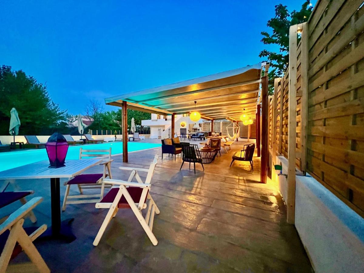 Beach Villa Verano With Private Pool By Dadovillas Сидарион Экстерьер фото